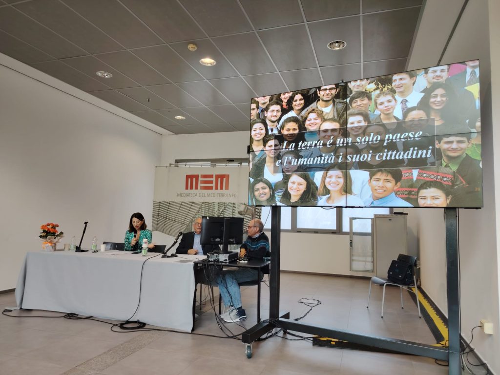 Feminas Educare alla Parità