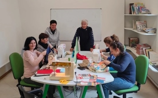 scuola cucito a Borgo